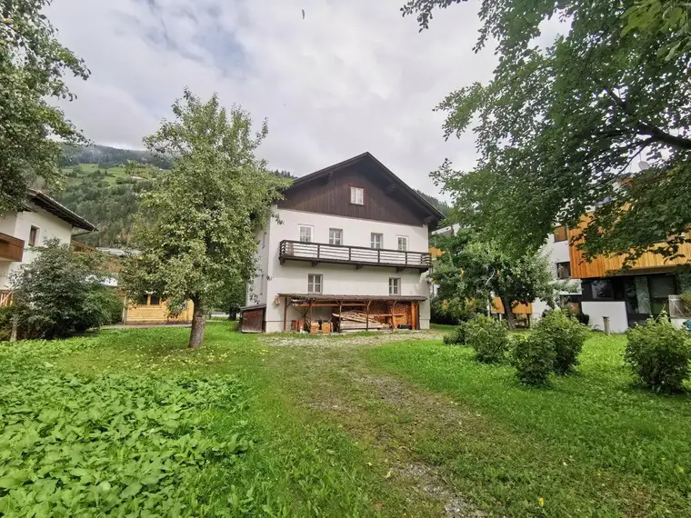 Einfamilienhaus mit großem Garten in ruhiger Siedlungslage in Sillian nähe Skigebiet 3 Zinnen - Monte Elmo