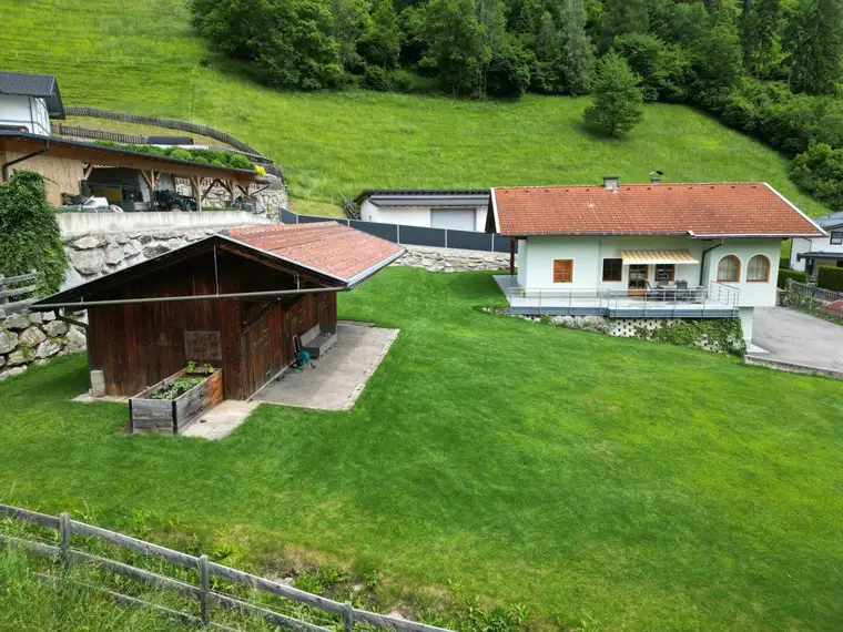 Meine kleine Farm - modernes Haus mit 1A Aussicht, großem Grundstück und kleinem Stallgebäude