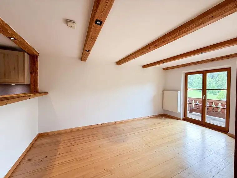 Dachgeschoß-Ferienwohnung am Bauernhof in traumhaft sonniger Panoramalage von Kitzbühel