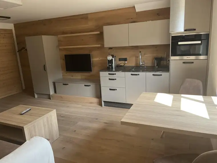 Kuscheliges, vollmöbliertes Apartment mit Freizeitwohnsitz im Herzen von Kitzbühel