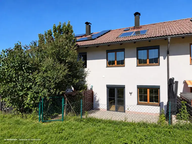 Wohnen im Grünen: Familientraum mit Terrasse &amp; 2 TG-Stellplätzen