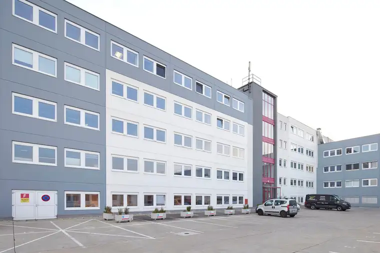 Top B21: Bürofläche im B17-2 mieten!