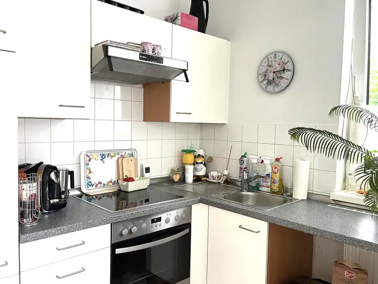 Ideale Single-Pärchenwohnung mit Parkplatz und Gartenbenützung!
