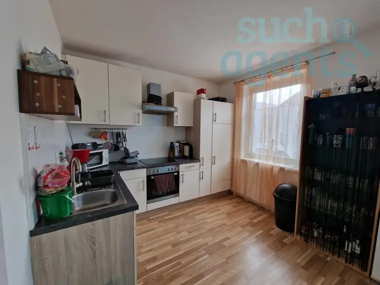 Saniertes Zinshaus mit 4 Einheiten + Garage – voll vermietet