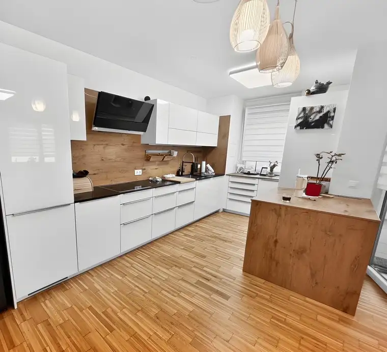 SuchAgents AT GmbH, SuchAgents AT GmbH