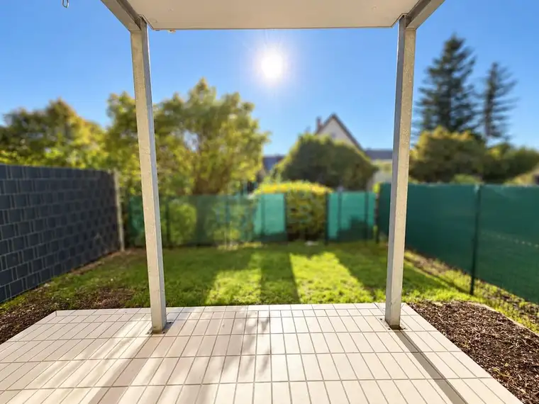 Ihr eigenes Grün – 3-Zimmer-Wohnung mit Terrasse &amp; Eigengarten