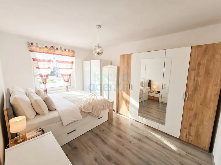 Helle 3-Zimmer-Wohnung nahe Wasserwald | Südloggia, Lift &amp; ca. 5 % Renditepotenzial