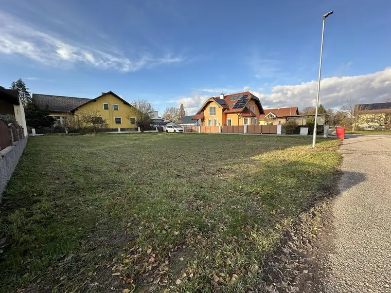 Baugrundstück in Plosdorf/Böheimkirchen zu verkaufen – Ihre Chance auf ein Zuhause!