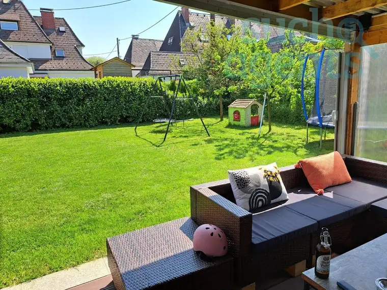 Top saniertes Reihenhaus im Grünen mit großzügigem Garten, Sauna und Terrasse