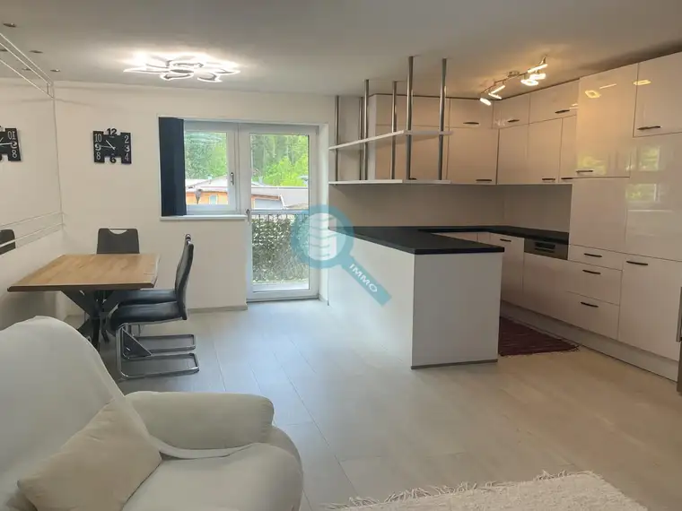 Neuer Preis! Viel Privatsphäre &amp; geringe Betriebskosten – 5 Zimmer Familienwohnung