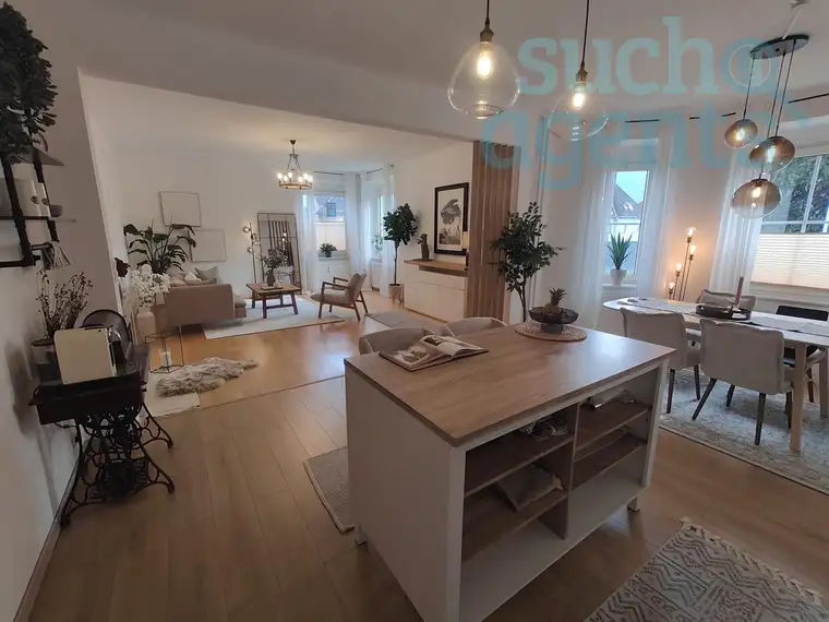 Neu renovierte Erdgeschosswohnung mit stilvollem Altbaucharme und Top-Ausstattung