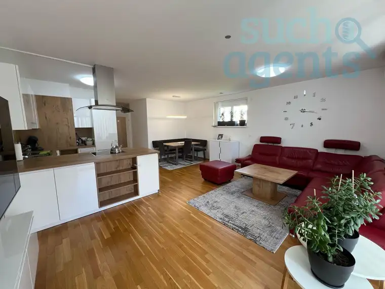 Exklusive 4-Zimmer-Neubauwohnung in ruhiger Lage ,Barrierefrei &amp; Garagenplatz