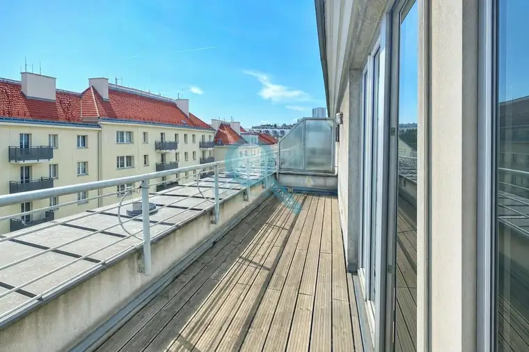 Neuer Preis! 3 Zimmer Dachgeschosswohnung mit 2 Terrassen ca. 73m² - Verfügbar ab 01.07.2026