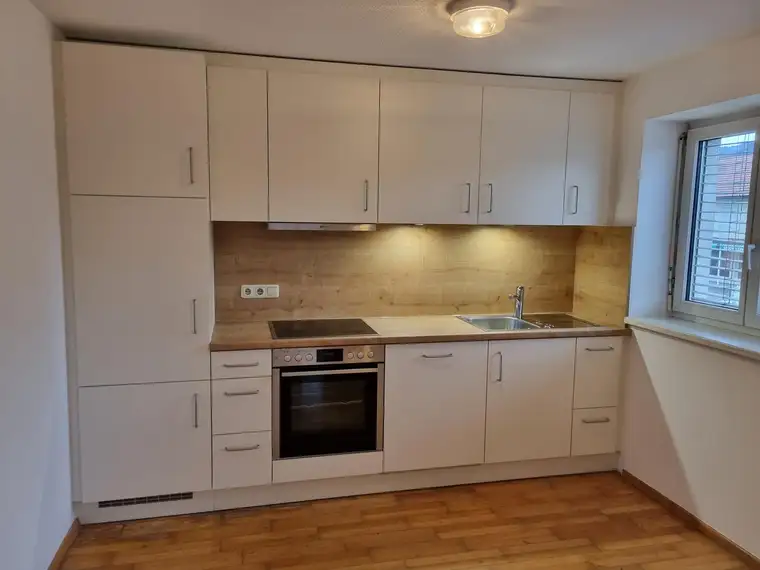 Moderne 3-Zimmer Wohnung mit Tiefgarage sofort bezugsfertig