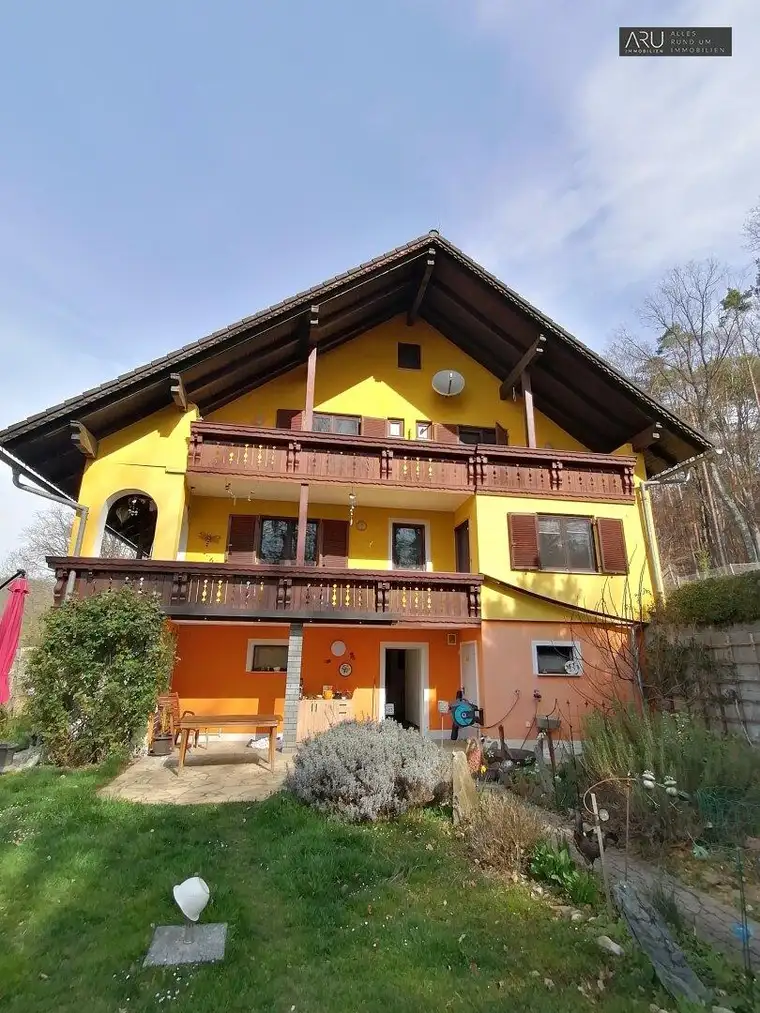 Mehrfamilienhaus in bester Lage