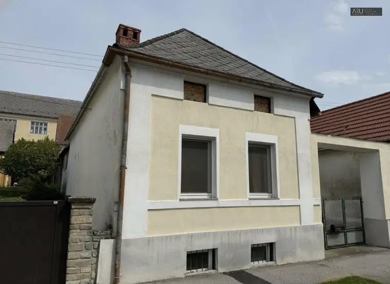 Kleines Einfamilienhaus mit Potenzial &amp; Photovoltaik