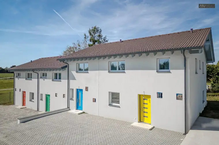 Wohnpark Schölbing: Belagsfertiges Eckreihenhaus mit großzügiger Terrasse und ca. 165 m² Eigengarten nahe Hartberg