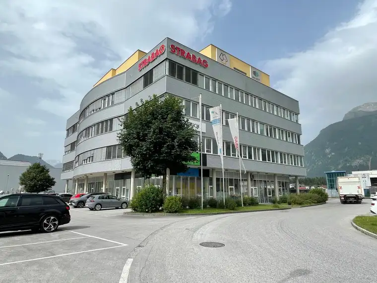 PROVISIONSFREI: BÜROFLÄCHE MIT EXZELLENTER VERKEHRSANBINDUNG IN KRAMSACH