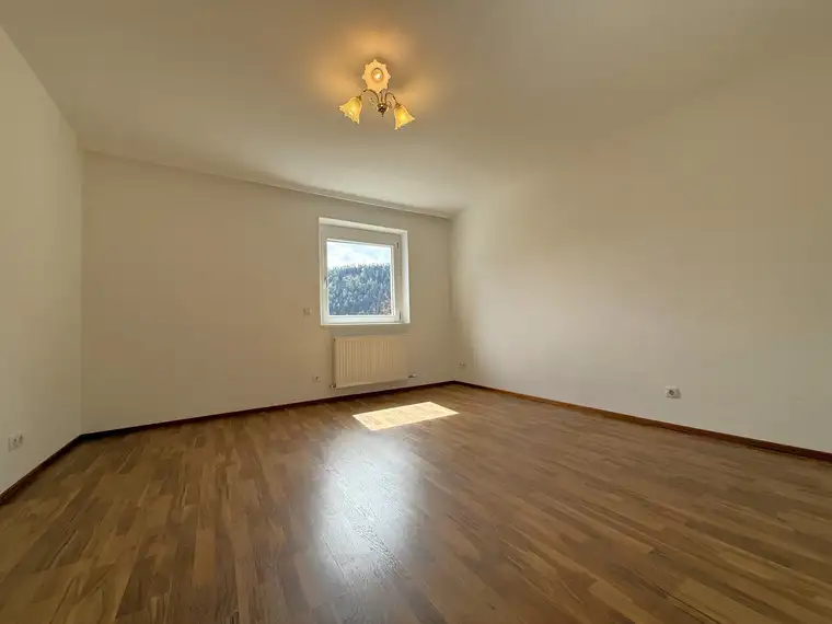 Top renovierte 3-Zimmer-Wohnung in Zirl