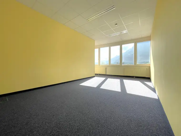 Moderne Bürofläche in Kramsach – flexibel gestaltbar und sehr gut erreichbar!