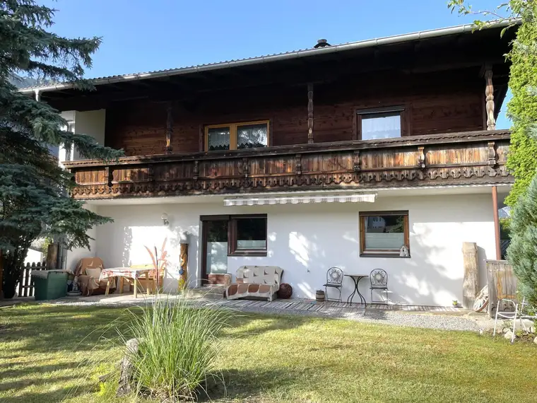 Mehrfamilienhaus mit 4 Wohneinheiten - sofort verfügbar!