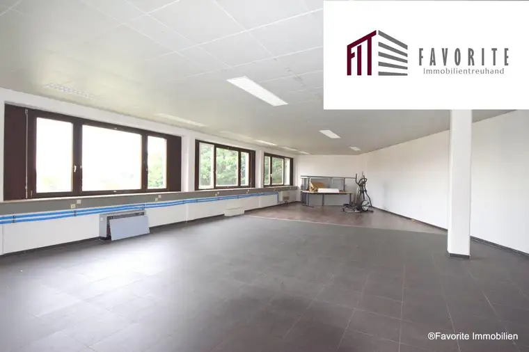 BÜRO &amp; Lagerhallen &amp; Veranstaltungshalle &amp; PKW Stellplätze mit TOP Anbindung an der U1 - im Herzen von 1210 Wien!