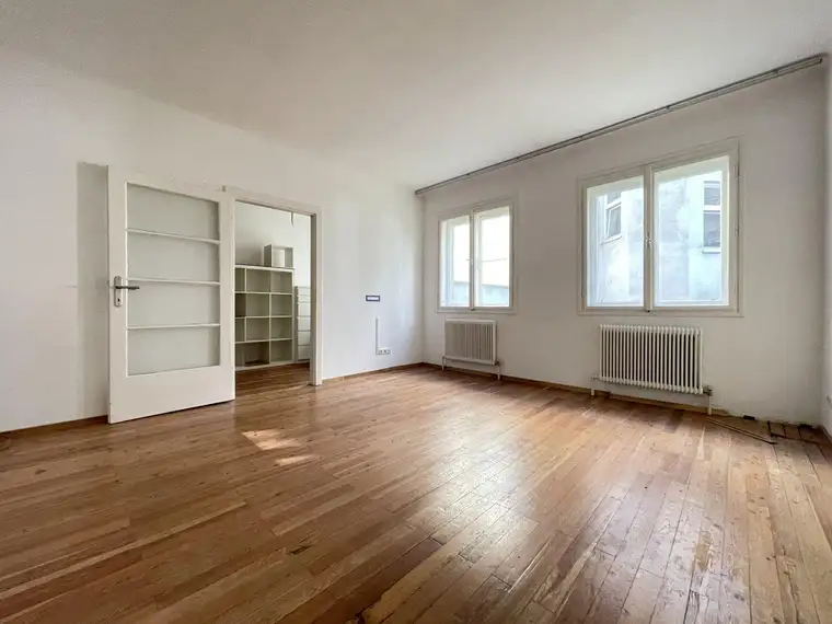 WG-Wohnung: 3-Schlafzimmer + Wohnzimmer – ruhig, zentral