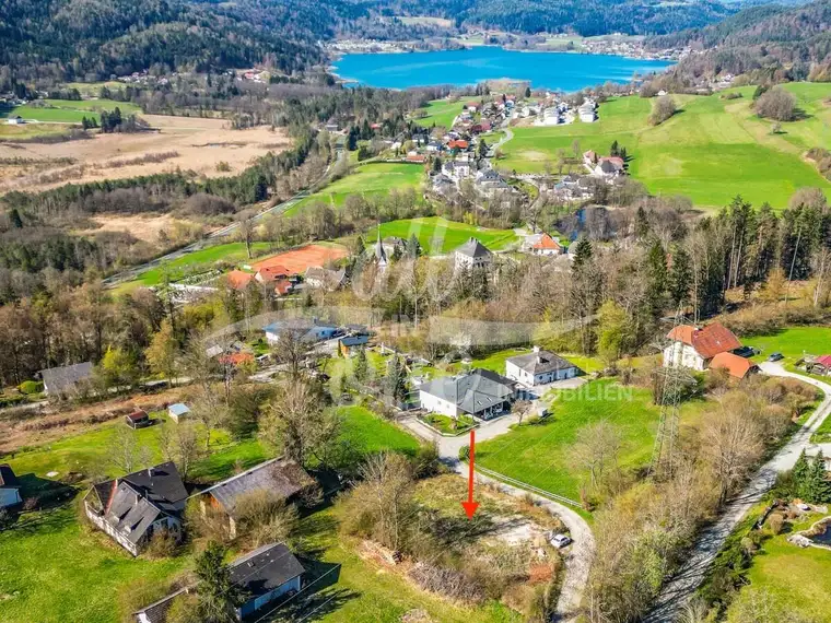 Baugrundstück mit genehmigtem Wohnprojekt in Ruhelage mit Seeblick – Keutschach (Rauth)