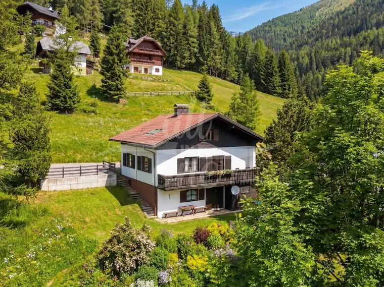Freizeitwohnsitz: Chalet mit Baulandreserve