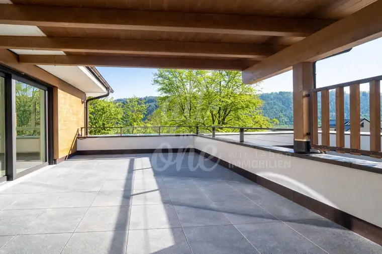 Penthouse-Neubau mit Panoramaausblick! - VERMIETET -