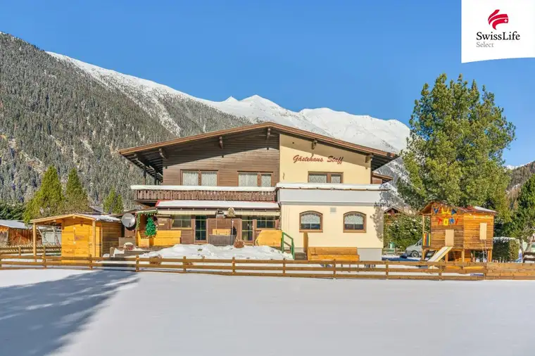 Herzlich willkommen im Gästehaus Staff - Ihr neues Zuhause im idyllischen NIEDERTHAI- Lehen, umgeben von der atemberaubenden Natur des Ötztals.