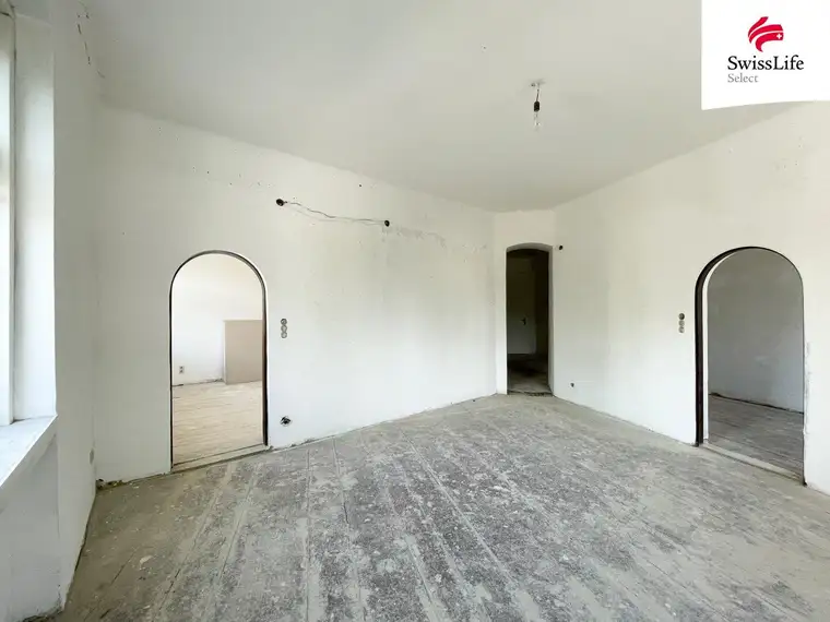 Create your home - viele Gestaltungsmöglichkeiten ! Raumwunder im hochwertig sanierten Altbau in Penzinger Bestlage (Nachhaltiges Energiekonzept und Wellness-Bereich)