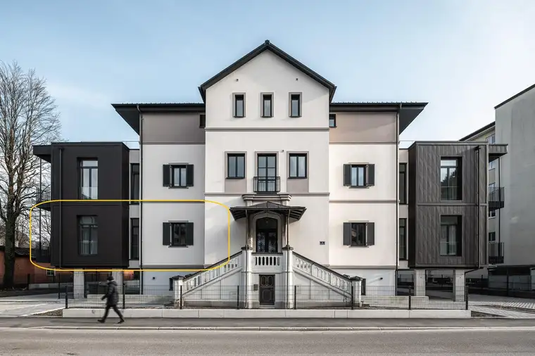 HERRSCHAFTLICH WOHNEN. WIE DER KAISER. 2-Zimmer-Wohnung direkt neben dem Kurpark! Revitalisierter Altbau, hohe Räume! PROVISIONSFREI &amp; ERSTBEZUG