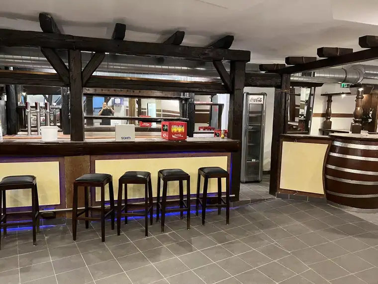 IHR TRAUM VOM EIGENEN RESTAURANT - GESTALTEN SIE NACH IHREN BEDÜRFNISSEN - SOFORT BEZIEHBAR!