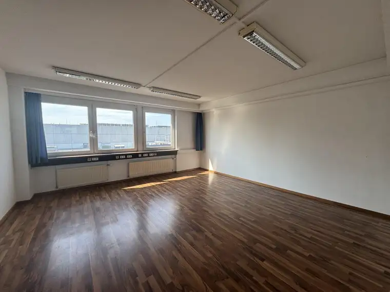 Schöne Bürofläche zur Vermietung in toller Lage nahe Linzer Hauptbahnhof!