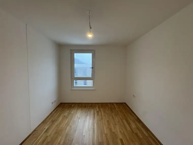 2-Zimmer Wohnung + Stellplatz zur Vermietung! Jetzt Anfragen und Besichtigen! JETZT ANFRAGEN!