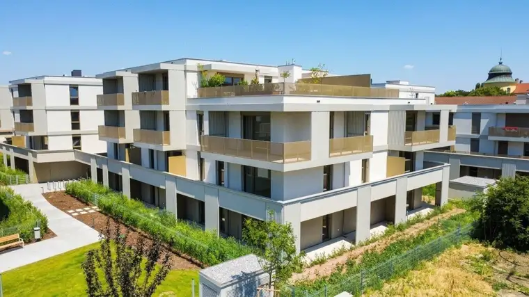 FLORIANI – Quartier am Tullnerfeld - 4 Zimmer Dachgeschosstraum mit Klimaanlage - Viele Extras für ihr Wohlbefinden - Bahnhof in der Nähe - PROVISIONSFREI
