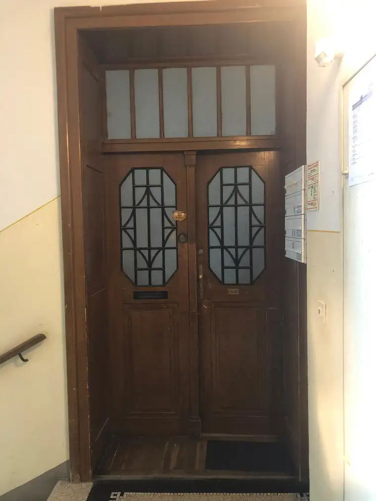 3 Zi. Altbauwohnung saniert Balkon Andräviertel