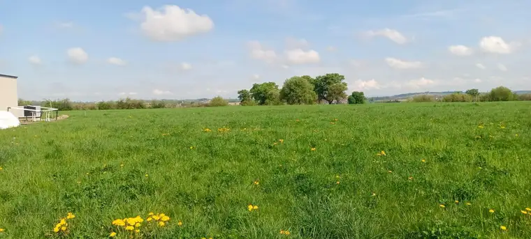 Sonniger Baugrund in bester Lage und schönem Ausblick