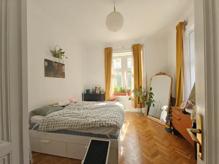 Einsiedlerpark: Herrliche Eckwohnung + Grünblick + Nachmittagssonne + 650m zur U4