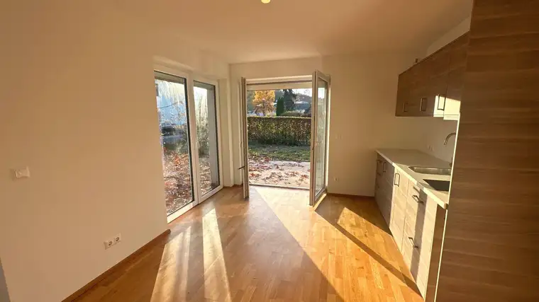 Helles Einfamilienhaus in ruhiger Lage mit XXL Dachterrasse