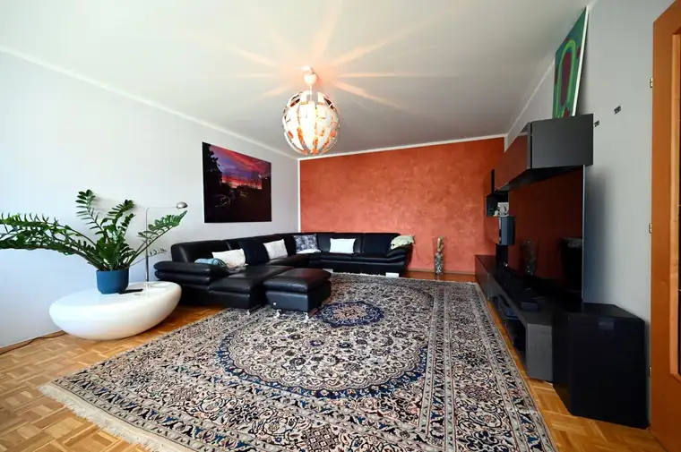 Helle 4 Zimmer Wohnung zwischen Innenstadt und Wörthersee
