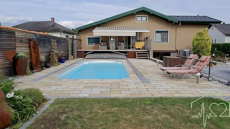 Südliches Lebensgefühl pur – Einfamilienhaus mit Pool, 3 Garagen &amp; Ruhelage in Kohfidisch