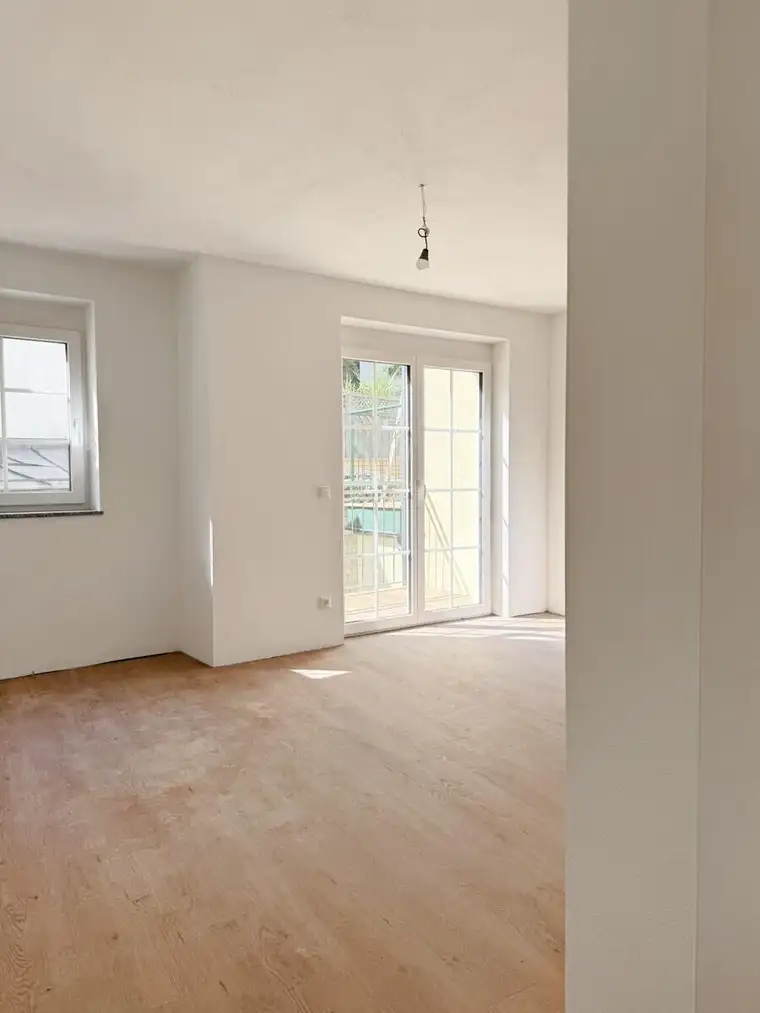 Top 5 – Moderne 2-Zimmer-Wohnung mit Balkon und Veranda – Ihr neuer Lieblingsplatz!