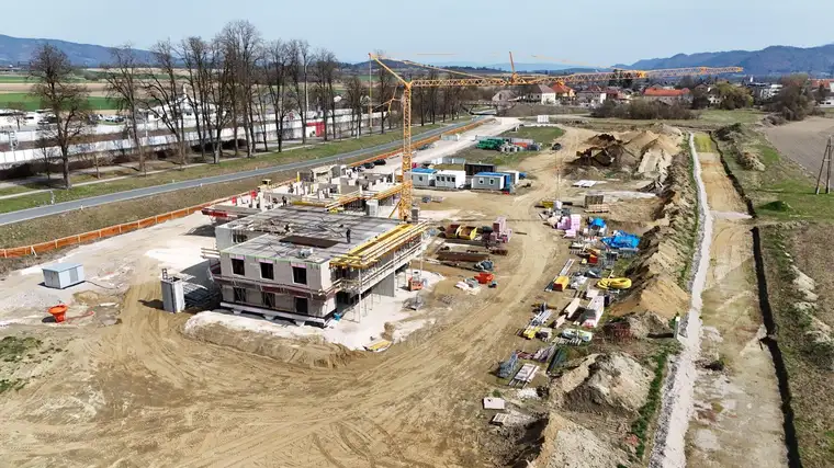 Letzte Balkonwohnung - Fertigstellung 2026! Kaiserallee Grafenstein - Baukörper K3 Top 5 (1.OG)