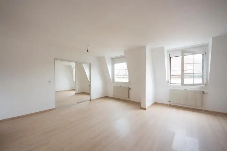 Charmante ruhige DG Wohnung mit Gemeinschaftsgarten 
