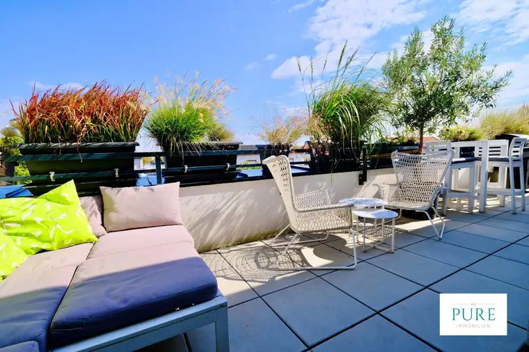 EXKLUSIV &amp; SCHICK - 3-Zi Wohnung mit mediterraner Terrasse inkl. Garage!