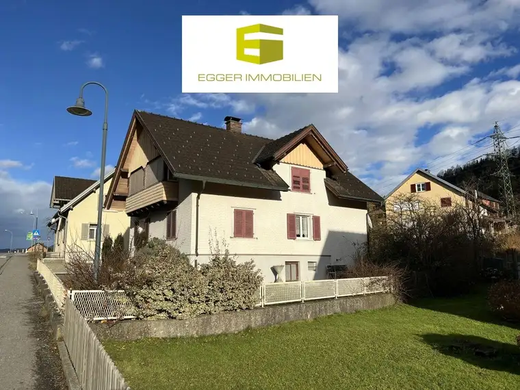 CHARMANTES EINFAMILIENHAUS MIT GROSSEM GRUNDSTÜCK