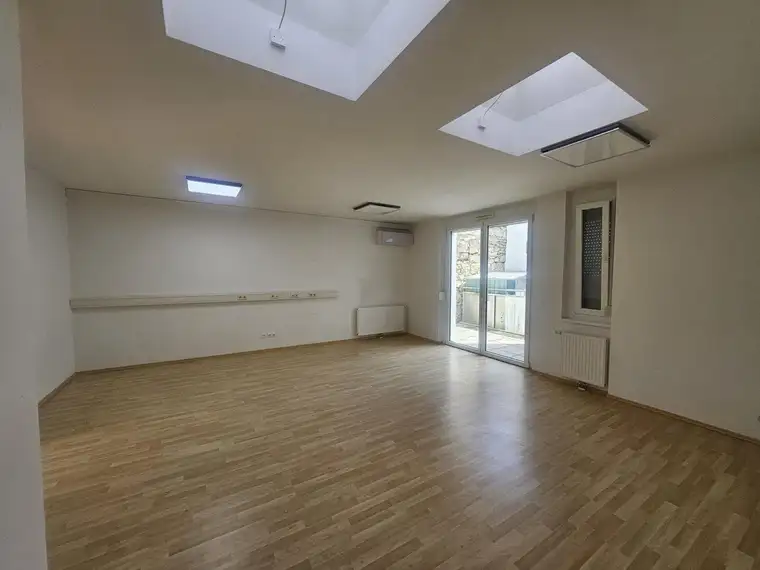 126m² Bürofläche mit Terrasse in 2100 Korneuburg