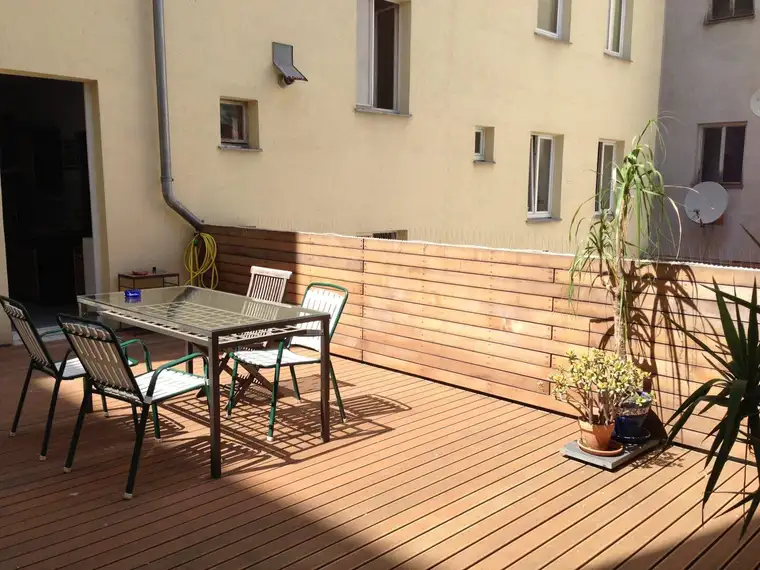 Vielseitige Immobilie mit großem Entwicklungspotenzial im 20. Bezirk